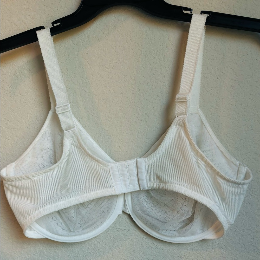 Wacoal White Lace Full Coverage Underwire Bra Size 40DDD - Picture 4 of 10